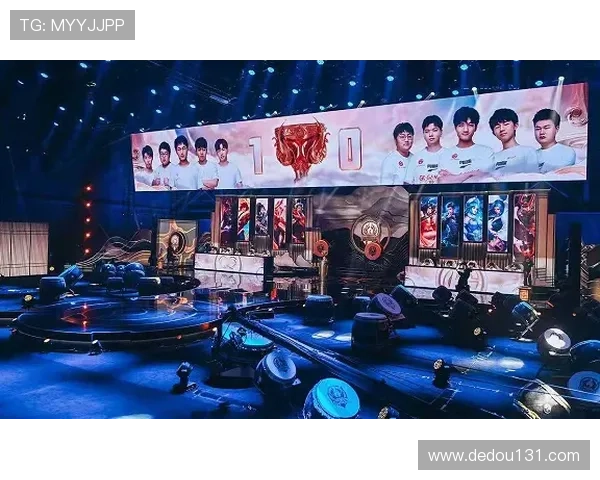 全球电竞赛事激战正酣多支战队争夺冠军荣耀引爆玩家热情全球瞩目 全球电竞赛事激战正酣多支战队争夺冠军荣耀引爆玩家热情全球瞩目