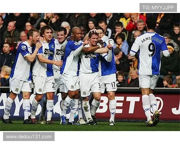 布莱克本俱乐部百年辉煌历程与重返英超荣耀的奋斗之路 布莱克本俱乐部百年辉煌历程与重返英超荣耀的奋斗之路