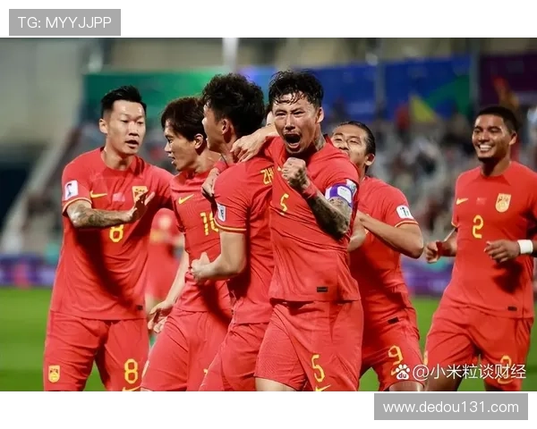 中国男足奋力逆转强敌全场鏖战九十分钟赢得世界杯预选赛关键胜利 中国男足奋力逆转强敌全场鏖战九十分钟赢得世界杯预选赛关键胜利