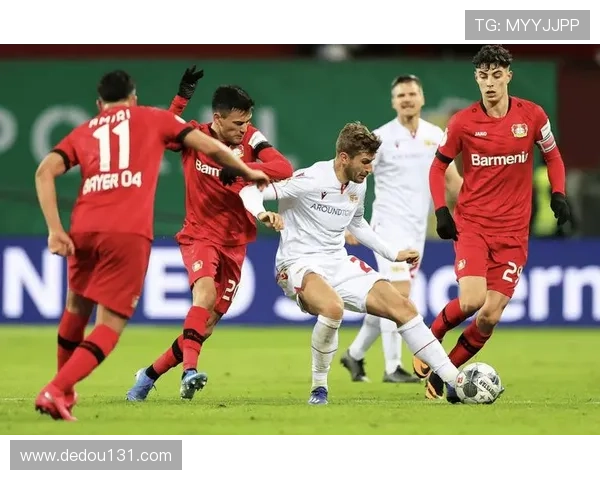 奥格斯堡俱乐部:德国足球的坚韧中坚与崭新崛起之路 奥格斯堡俱乐部:德国足球的坚韧中坚与崭新崛起之路