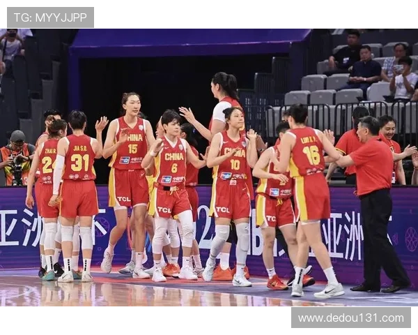 中国女排逆袭胜泰国 强势晋级亚洲杯决赛 展现无畏拼搏精神