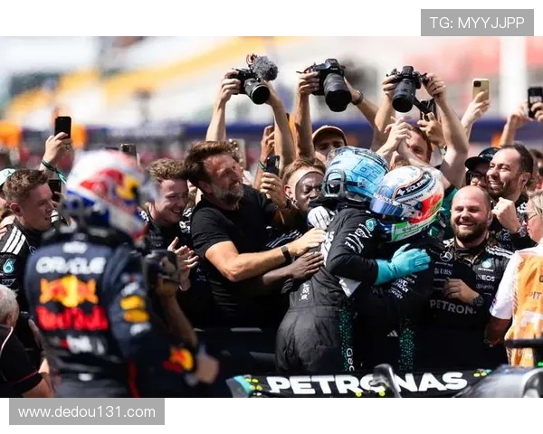 新赛季F1车队竞速升级焦点直指冠军争夺战整体格局变化趋势新动向 新赛季F1车队竞速升级焦点直指冠军争夺战整体格局变化趋势新动向