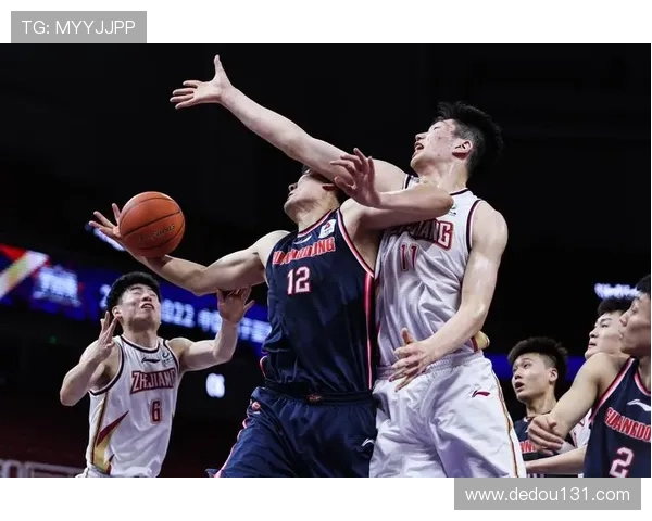 新赛季籃球联盟格局巨变多支劲旅掀起争冠新浪潮全景观察热点动向 新赛季籃球联盟格局巨变多支劲旅掀起争冠新浪潮全景观察热点动向