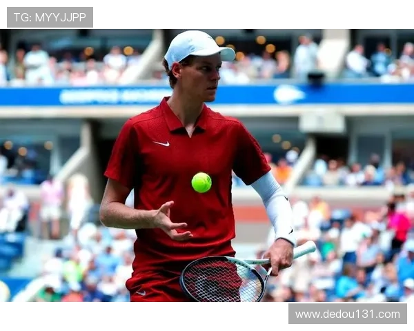 网球赛季高潮不断世界排名变动引发激烈争夺明星球员状态亮眼