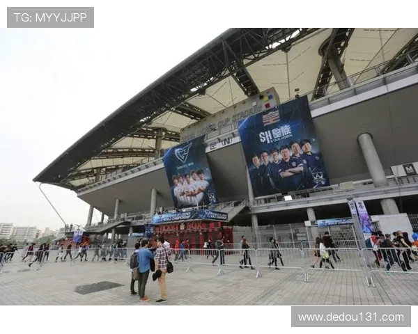 英雄联盟世界杯总奖金创新高全球顶级战队为荣耀与巨额奖励激战 英雄联盟世界杯总奖金创新高全球顶级战队为荣耀与巨额奖励激战